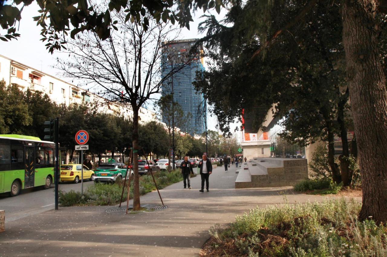 Cozy Central Apartment Tiranë Ngoại thất bức ảnh